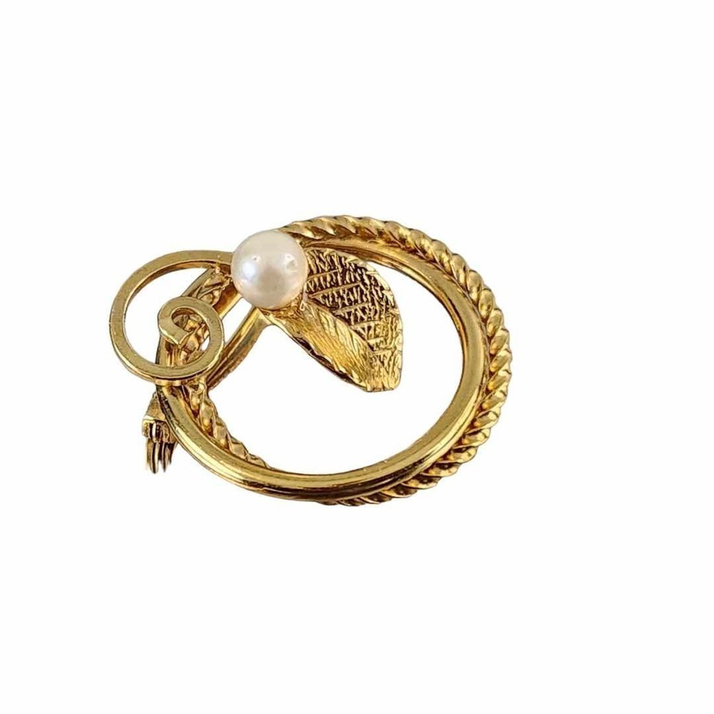 Wells 14K G.F. brooch with pearl